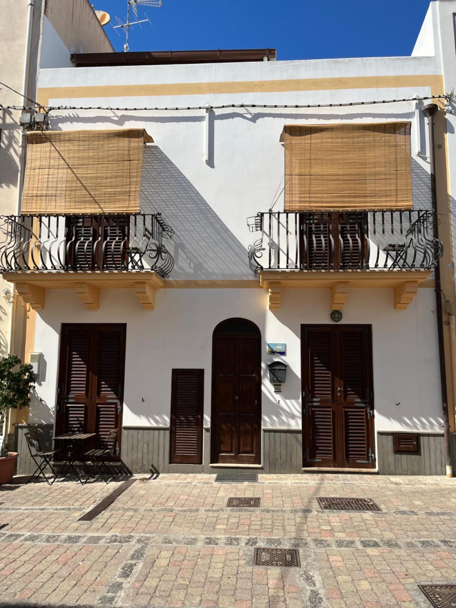 Апартаменты Casa Maruzzella Липари Экстерьер фото